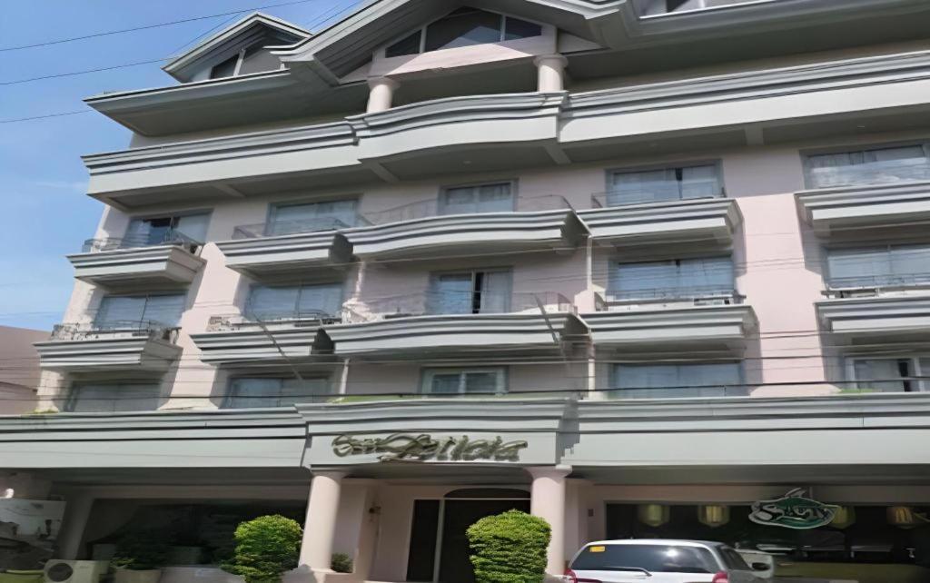 Casa Leticia Boutique Hotel Davao Exterior photo
